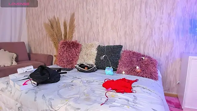 emily parkerr online show from 01/23/25, 02:39