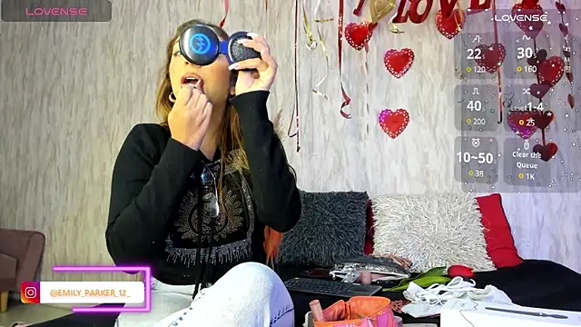 emily parkerr online show from 02/13/25, 01:59