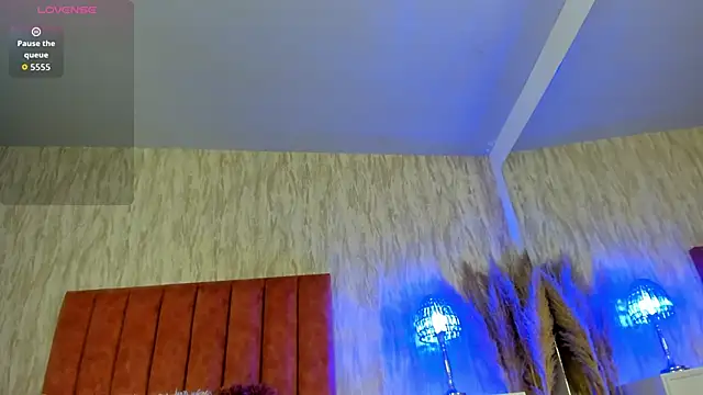 emily parkerr online show from 09/10/25, 10:21