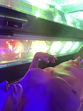 vixendoll87 online show from 02/12/25, 01:09