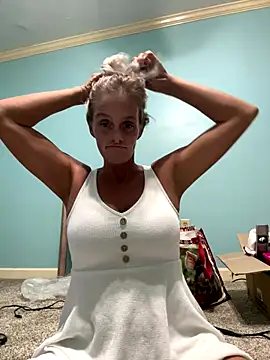 vixendoll87 online show from 09/20/25, 10:22