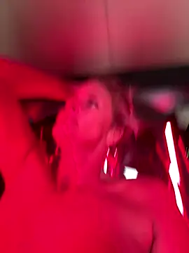 vixendoll87 online show from 11/06/25, 12:11