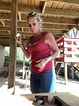 vixendoll87 online show from 03/19/26, 08:57