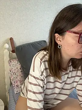 BeatriceTender online show from 05/08/26, 10:53