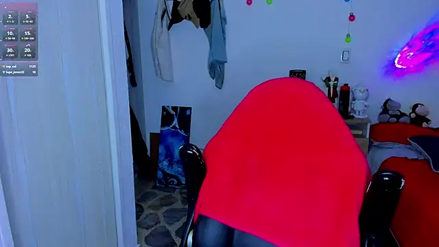 Snapshot of liam_oficial02 chatting on 12/19/24, 06:45 liam oficial02 online show from 12/19/24, 06:45