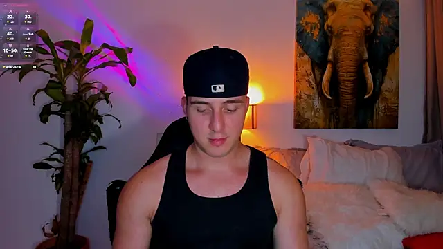 Snapshot of liam_oficial02 chatting on 03/07/25, 06:02 liam oficial02 online show from 03/07/25, 06:02