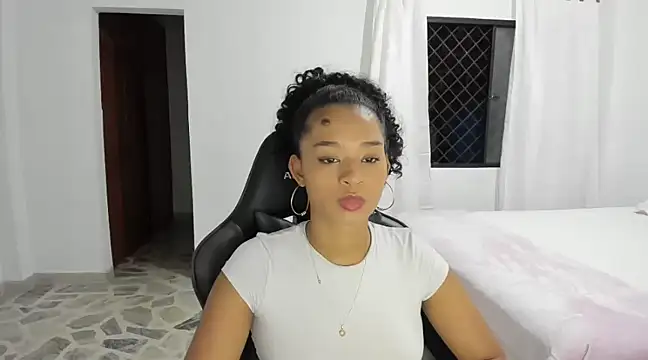 avellanatammy online show from 12/15/24, 12:07