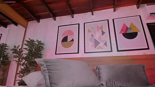 AgattaDuque online show from 02/24/25, 05:00