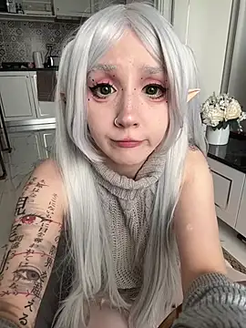 yourcutewaifu online show from 02/08/26, 06:06