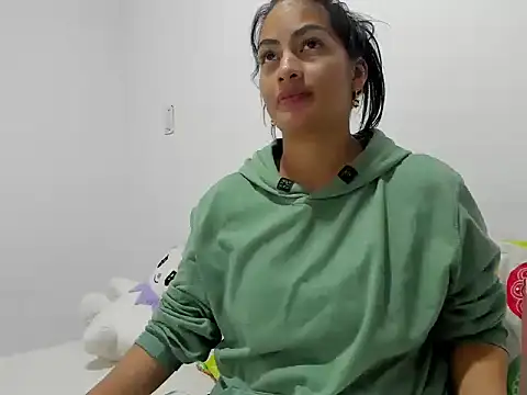SamanthaBeke online show from 04/26/26, 04:32
