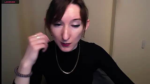 AmandaSell online show from 03/12/25, 08:08