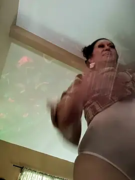 Snapshot of TheDime chatting on 04/15/26, 12:28 TheDime online show from 04/15/26, 12:28