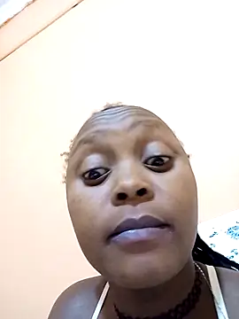 Cute tamara online show from 11/10/25, 10:31