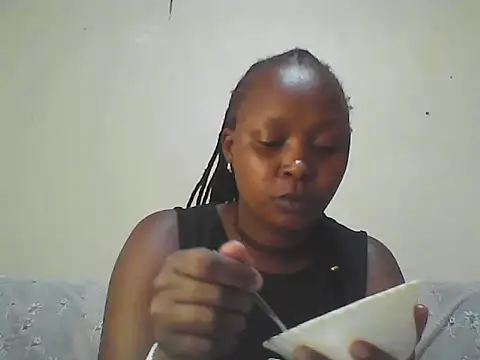 Cute tamara online show from 04/19/26, 11:20