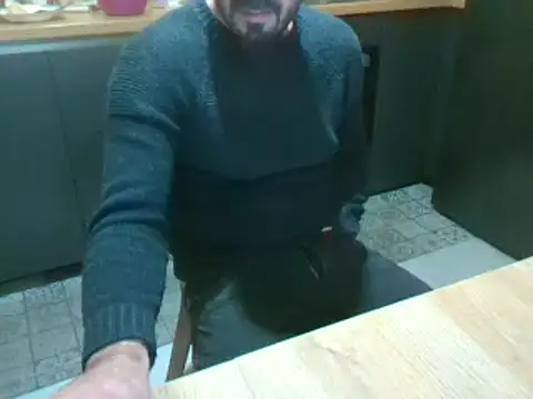 Snapshot of giorgakaci69 chatting on 12/16/24, 08:16 giorgakaci69 online show from 12/16/24, 08:16