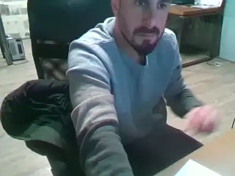 Snapshot of giorgakaci69 chatting on 02/20/25, 07:08 giorgakaci69 online show from 02/20/25, 07:08