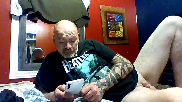 tinycock74tny online show from 10/20/25, 04:24