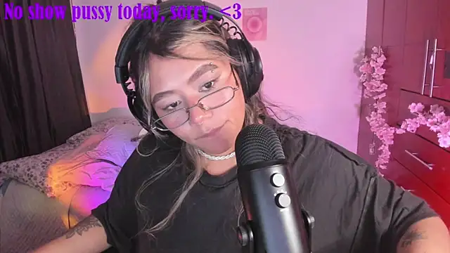 StephaniFox online show from 09/19/25, 05:53