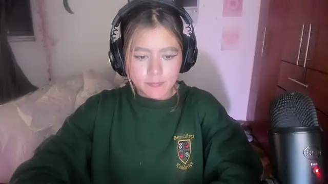 StephaniFox online show from 03/09/26, 05:11