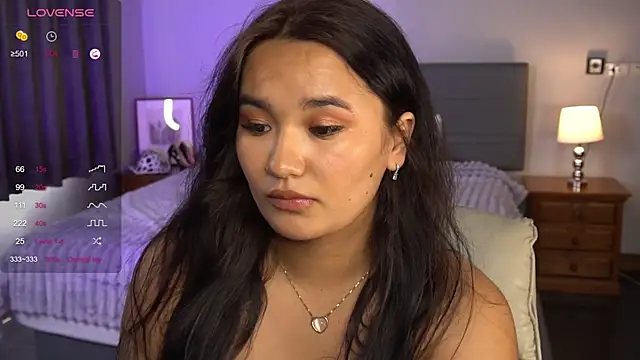 Snapshot of immahawaii chatting on 12/05/24, 06:43 immahawaii online show from 12/05/24, 06:43