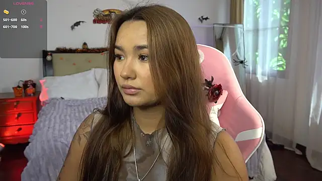 Snapshot of immahawaii chatting on 10/27/25, 03:21 immahawaii online show from 10/27/25, 03:21