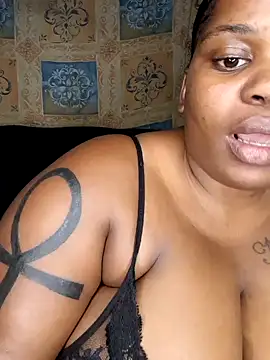 Snapshot of ScorpioNovember10 chatting on 12/06/24, 09:02 ScorpioNovember10 online show from 12/06/24, 09:02