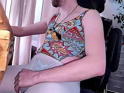 twinkish 90 online show from 02/05/26, 12:43