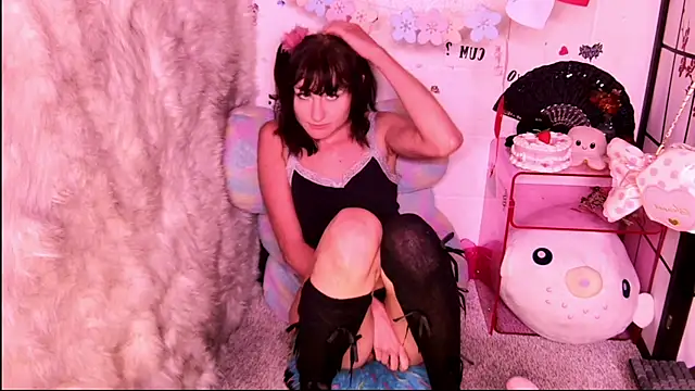 SweetLaumina online show from 03/30/26, 09:38