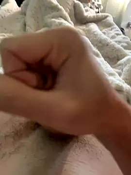 magrossebite25cm online show from 09/24/25, 02:09