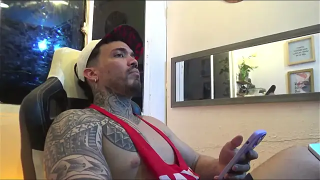 Snapshot of Angel_sex_latin chatting on 01/23/25, 03:16 Angel sex latin online show from 01/23/25, 03:16