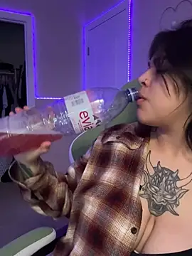 miacanela xo online show from 02/11/25, 06:51