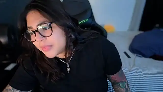 miacanela xo online show from 04/22/26, 01:41