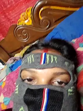 HotSexyBoudi online show from 11/02/25, 09:00