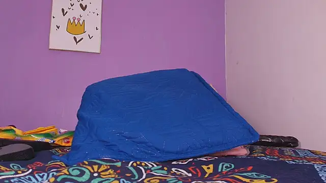 vale ross  online show from 02/07/25, 09:16