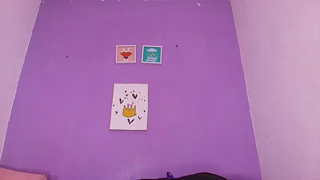 vale ross  online show from 03/22/25, 09:13