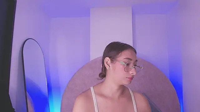 vale ross  online show from 04/02/26, 03:04