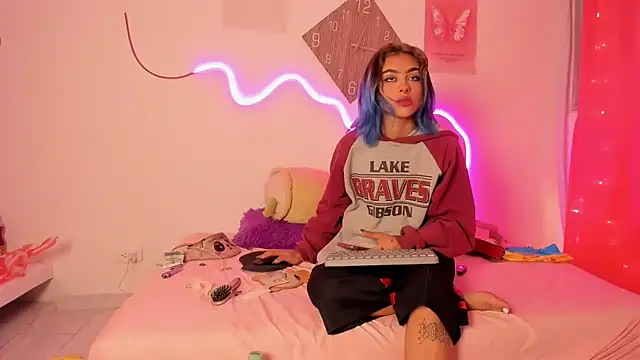 lilith horny online show from 01/10/25, 04:44