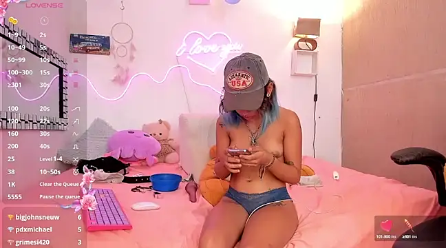 lilith horny online show from 02/18/25, 07:19