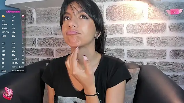 Tamaraakins online show from 02/24/25, 08:47