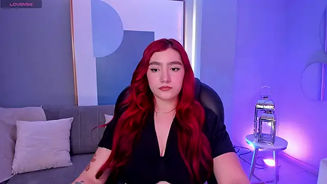 ViolettCastel online show from 03/05/25, 07:17