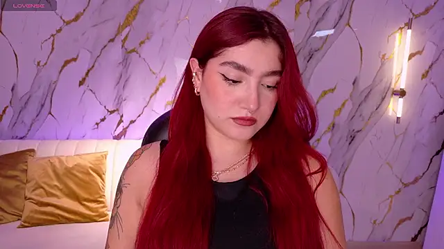 ViolettCastel online show from 02/17/26, 06:25