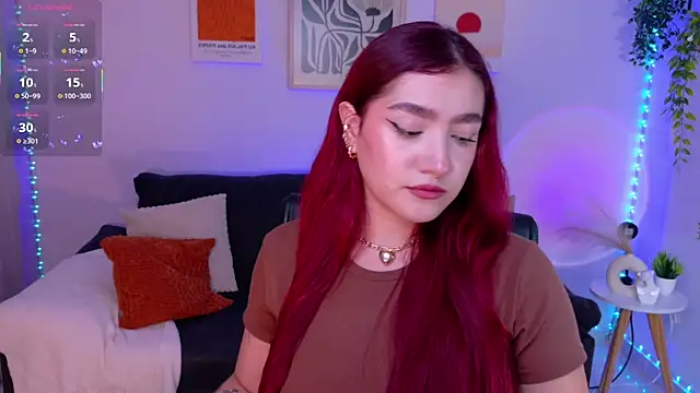Snapshot of ViolettCastel chatting on 07/10/26, 12:37 ViolettCastel online show from 07/10/26, 12:37