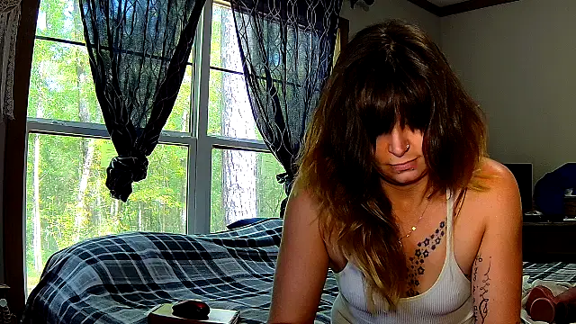 Snapshot of ZeelaXoXo chatting on 09/15/25, 05:24 ZeelaXoXo online show from 09/15/25, 05:24