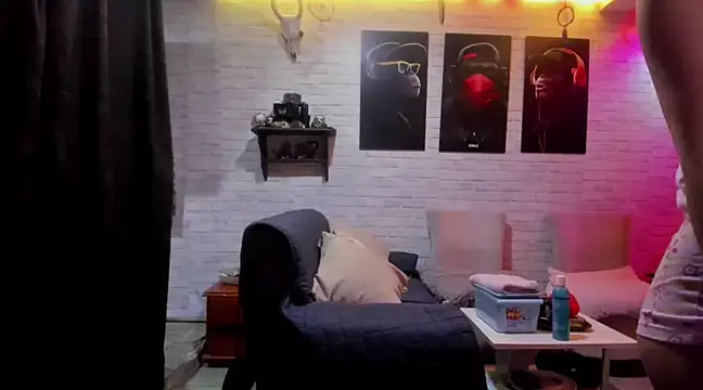 Kimmymadison- online show from 02/15/25, 12:37