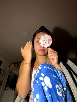 Kimmymadison- online show from 10/15/25, 09:04