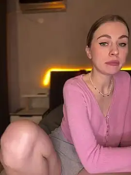 Snapshot of LoveGameSexx chatting on 12/28/24, 04:20 LoveGameSexx online show from 12/28/24, 04:20