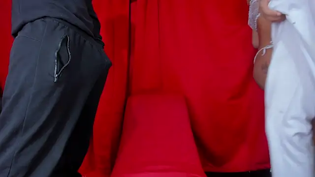 Extreme Team8 online show from 02/08/25, 04:25