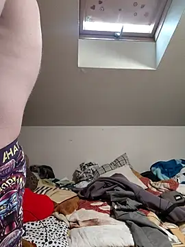 Bartzrl online show from 11/21/25, 01:10