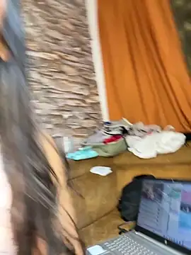 Snapshot of twohornys chatting on 09/19/25, 11:38 twohornys online show from 09/19/25, 11:38