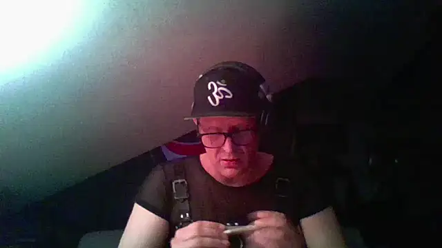 Bigthroaterboy online show from 12/03/24, 11:24